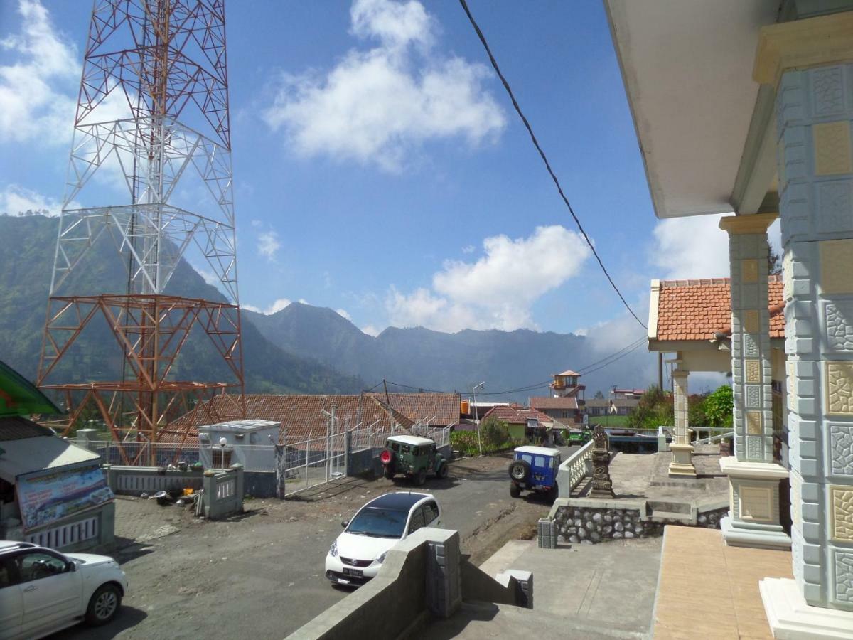 Yog Bromo Homestay Exterior photo